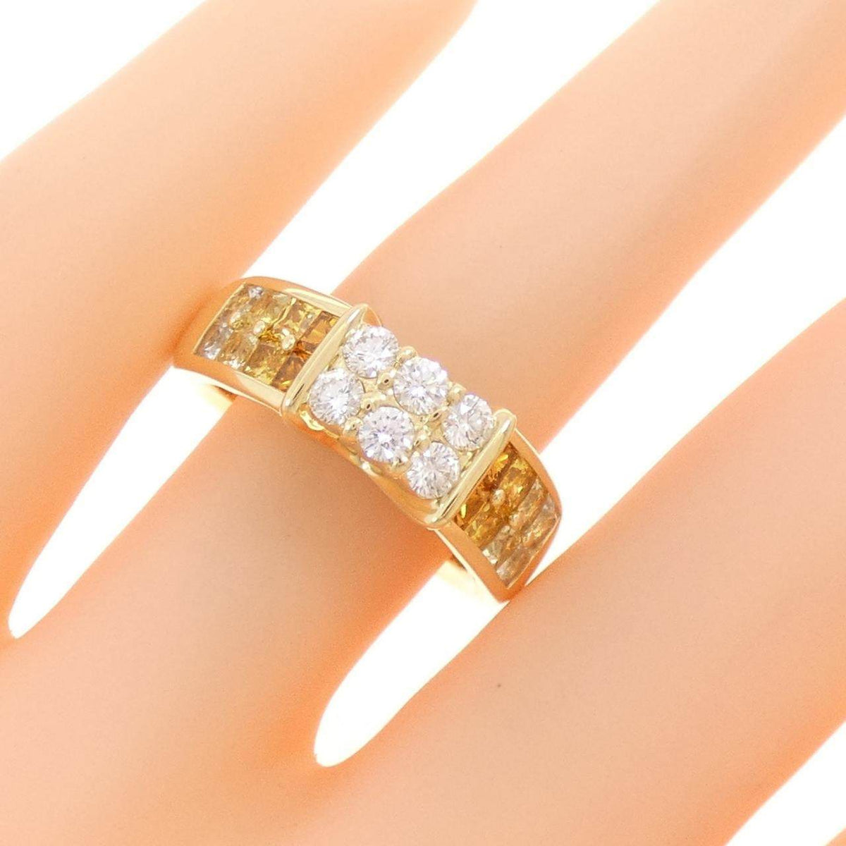 ジュネ 750サファイアダイヤモンドリング