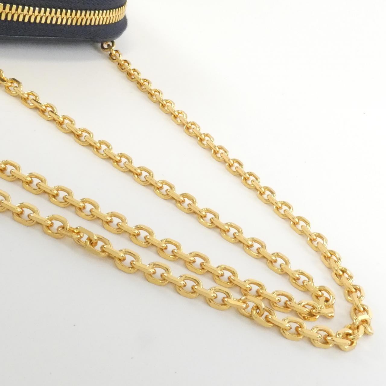 クリスチャン ディオール 30 モンテーニュ フォン ホルダー