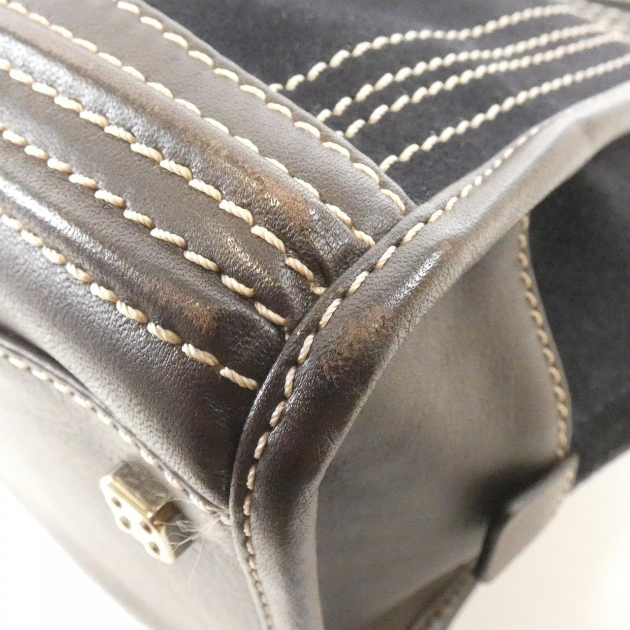 ロエベ アマソナ カウ レザー バッグ