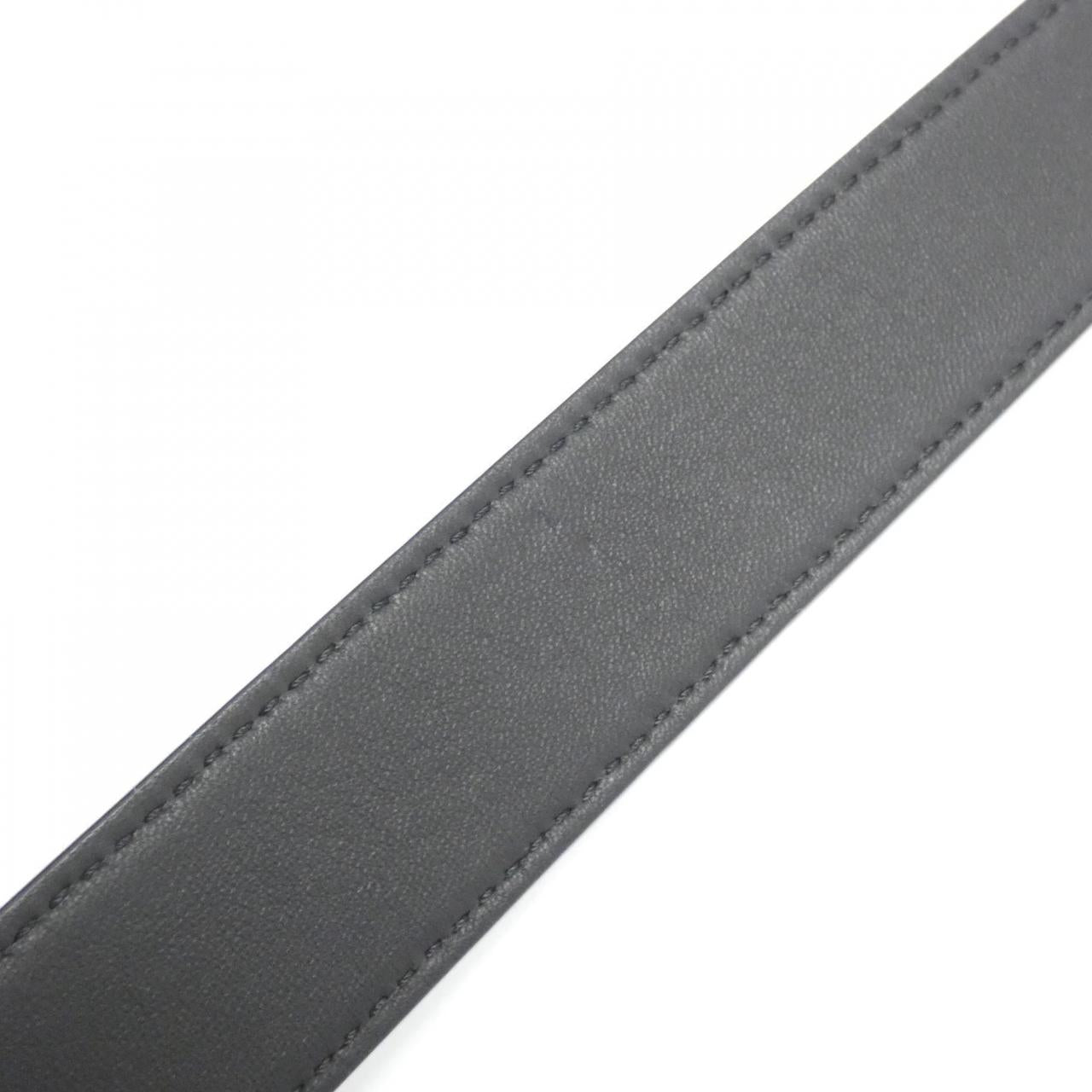 フェンディ ピーカブー アイ シー ユー ミディアム レザー バッグ