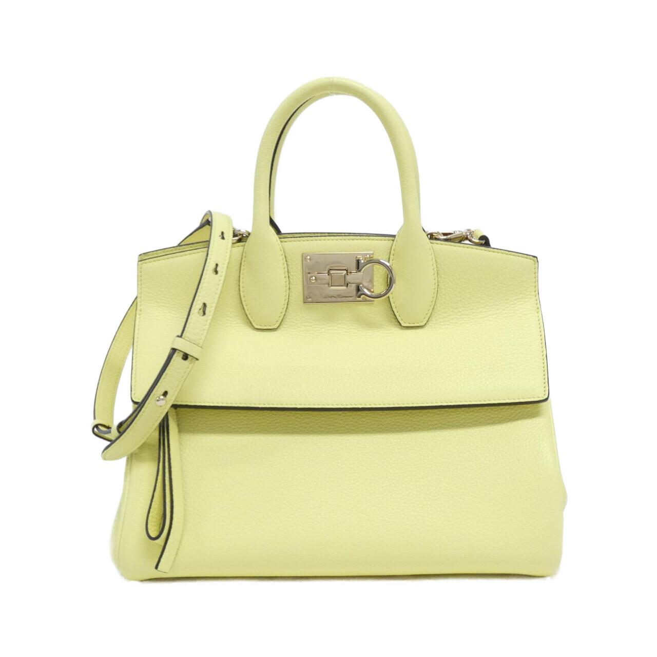 サルヴァトーレ フェラガモ THE STUDIO カーフ バッグ