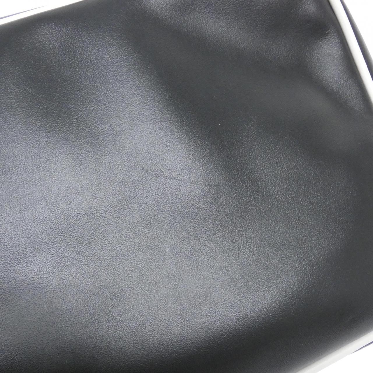 ミュウミュウ 5BB172 SOFTY PIPING ショルダーバッグ