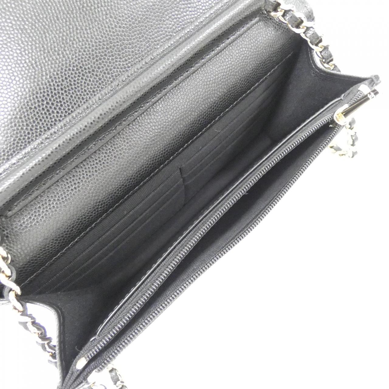 シャネル チェーンウォレット カーフ 財布