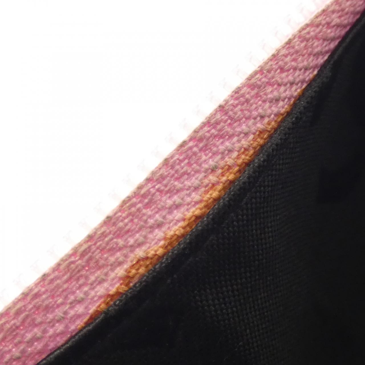 シャネル カンボン ライン カーフ ショルダー バッグ