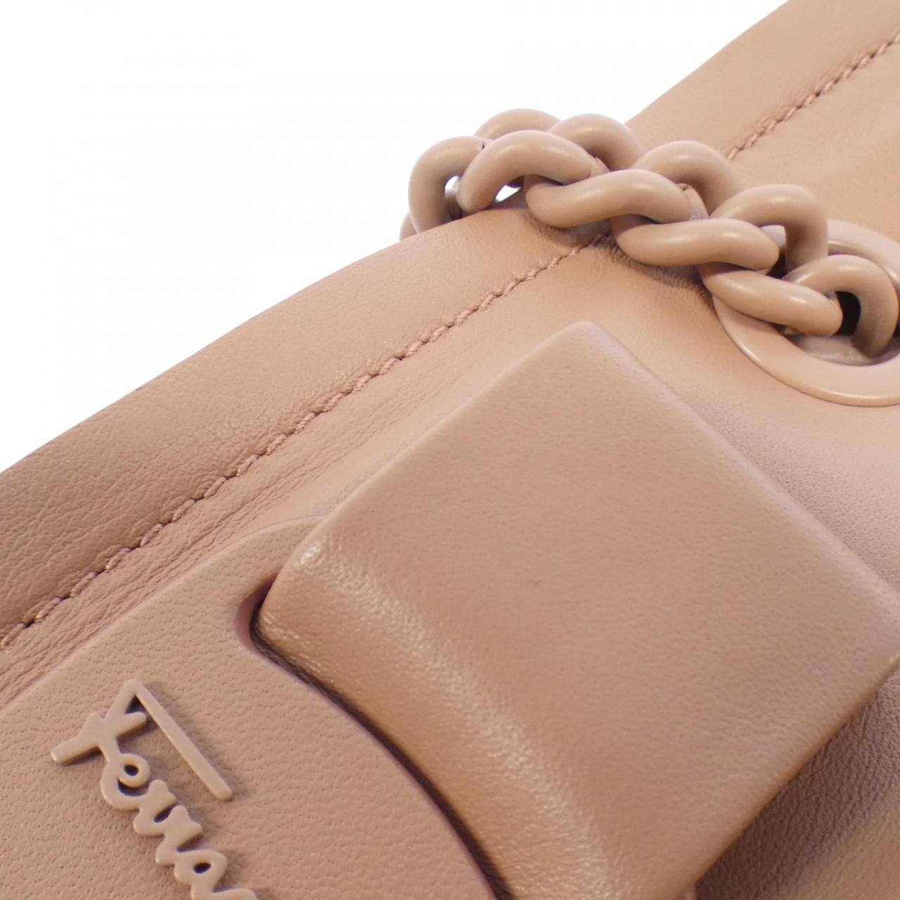 サルヴァトーレ フェラガモ カーフ バッグ