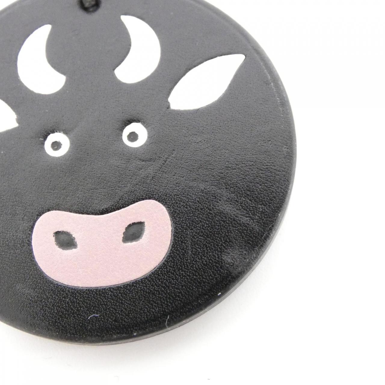エルメス COW キーホルダー