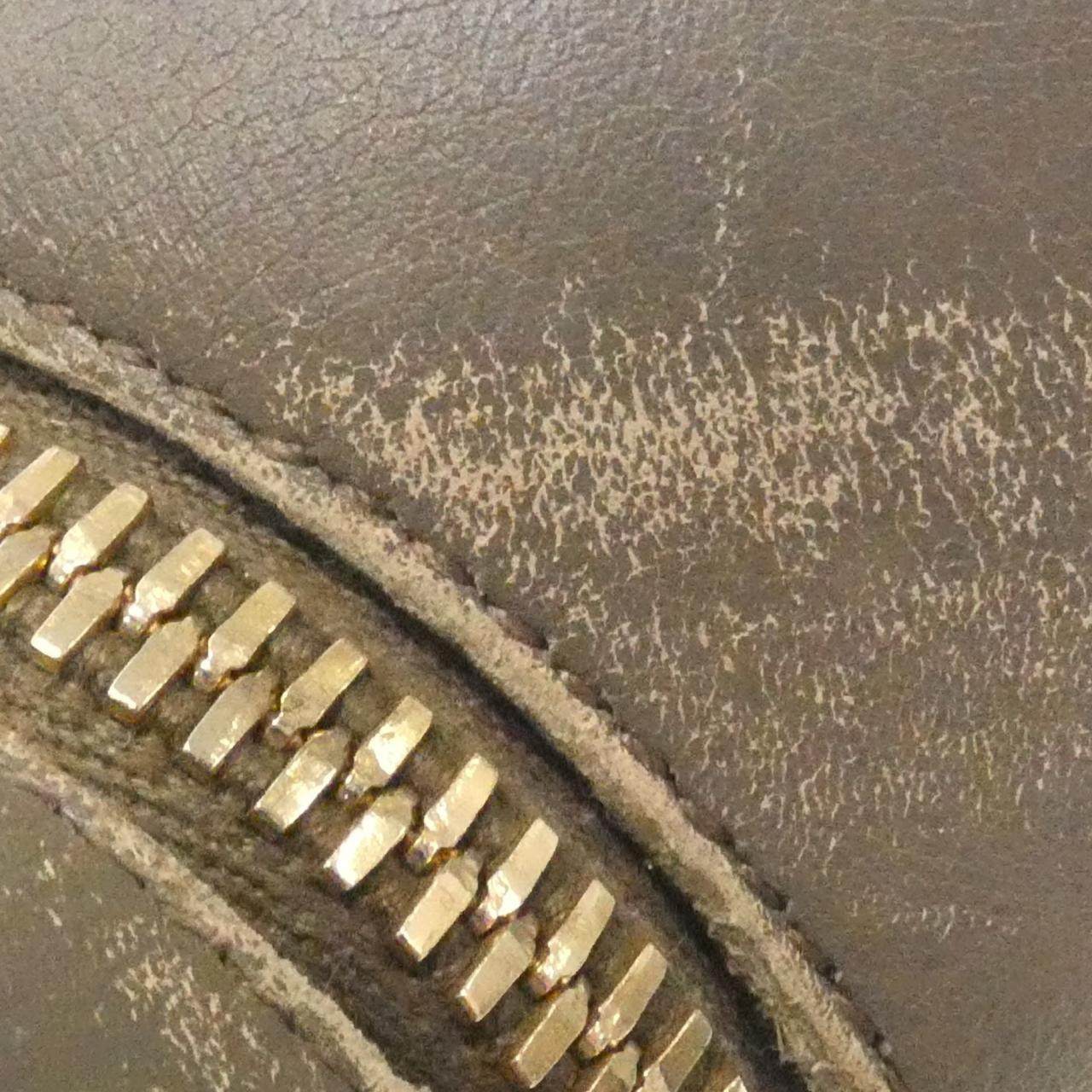 イヴサンローラン CABAS MONOGRAM レザーバッグ