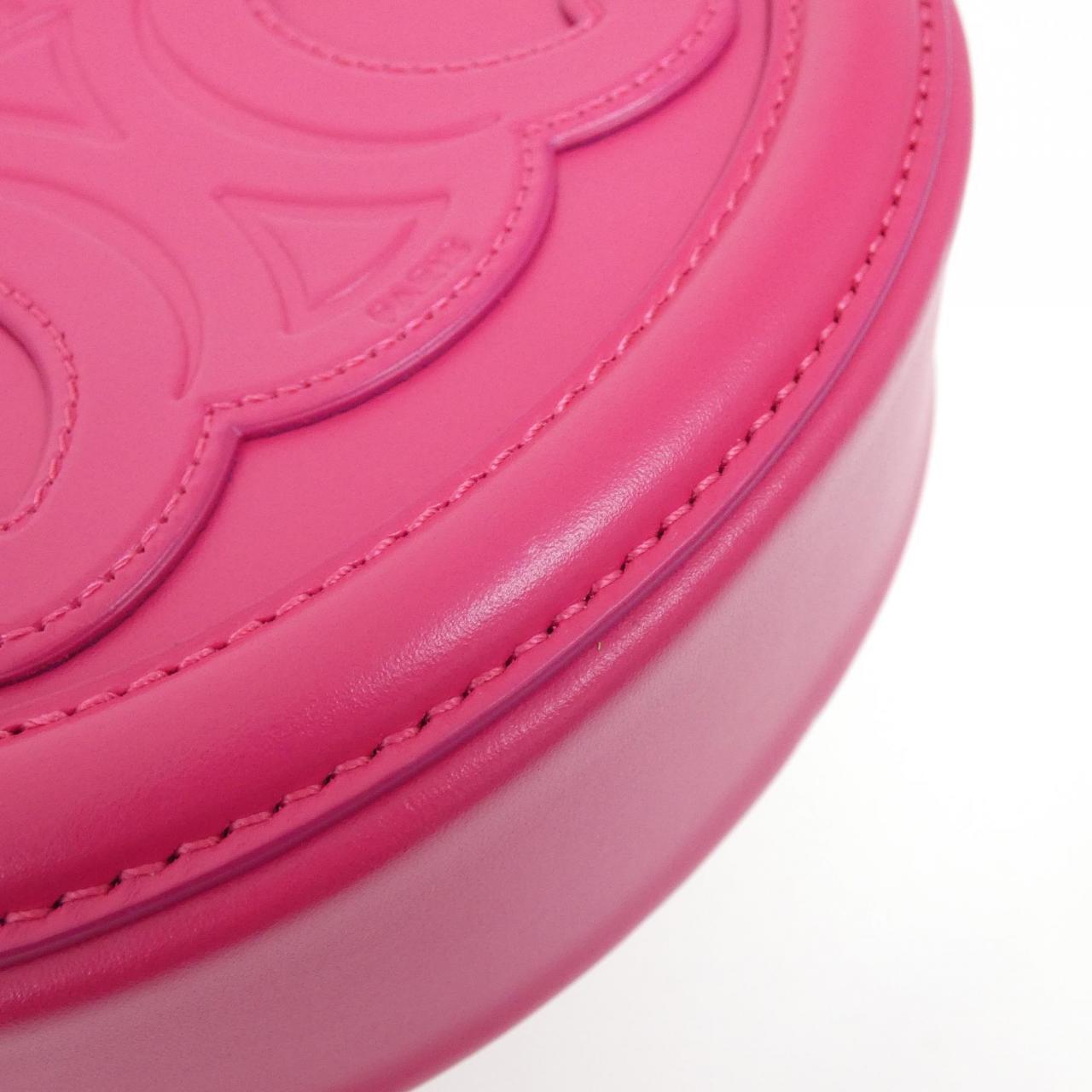セリーヌ Crossbody Oval Purse カーフ ショルダーバッグ