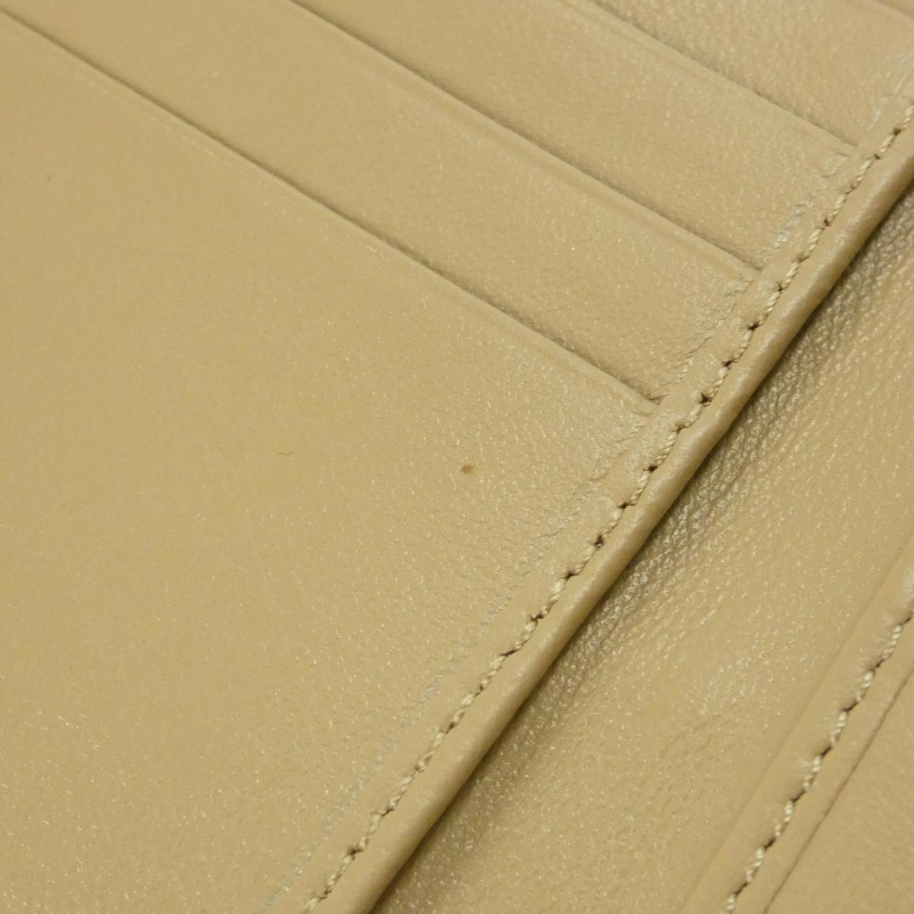 トッズ T タイムレス レザー ウォレット