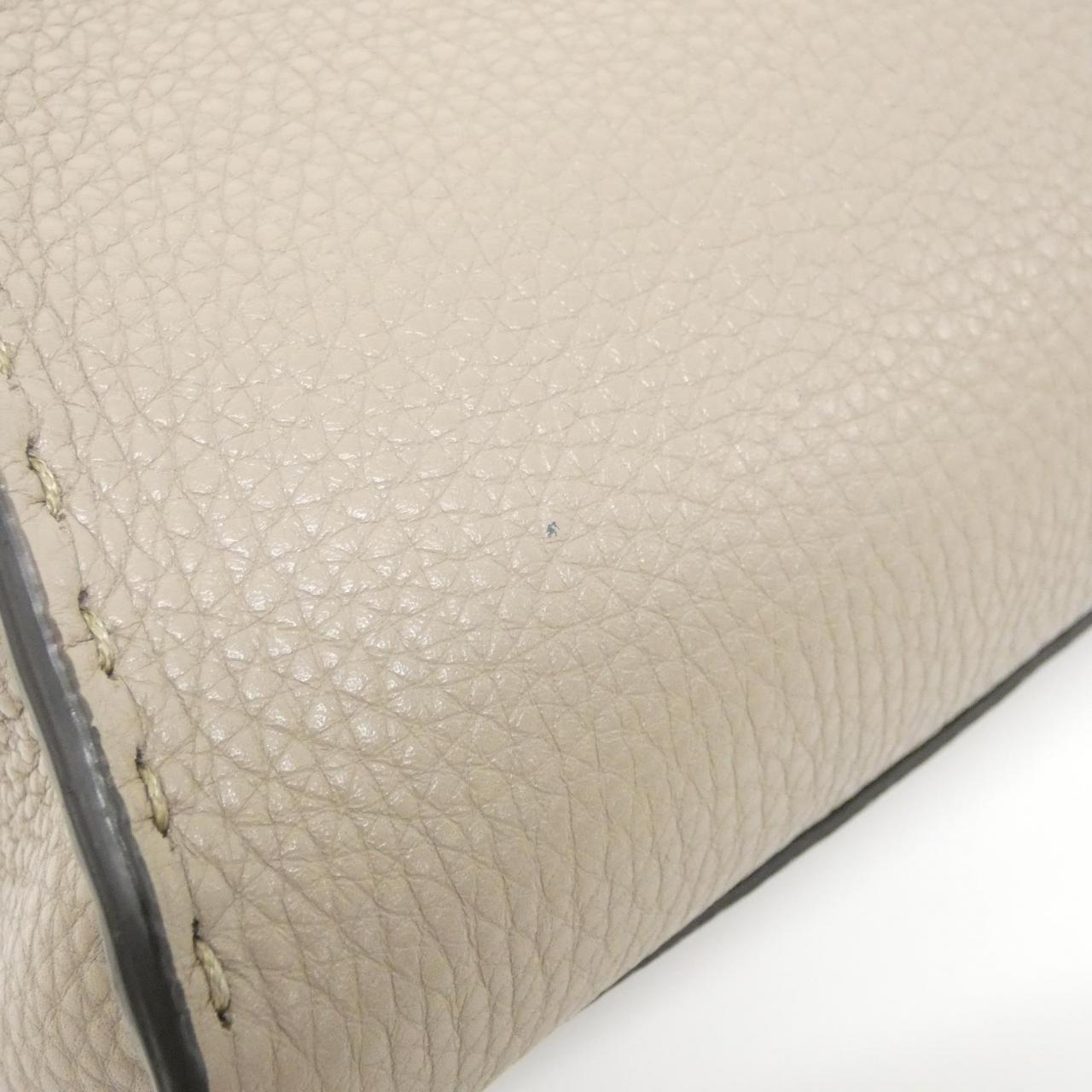 フェンディ SELLERIA カーフ バッグ