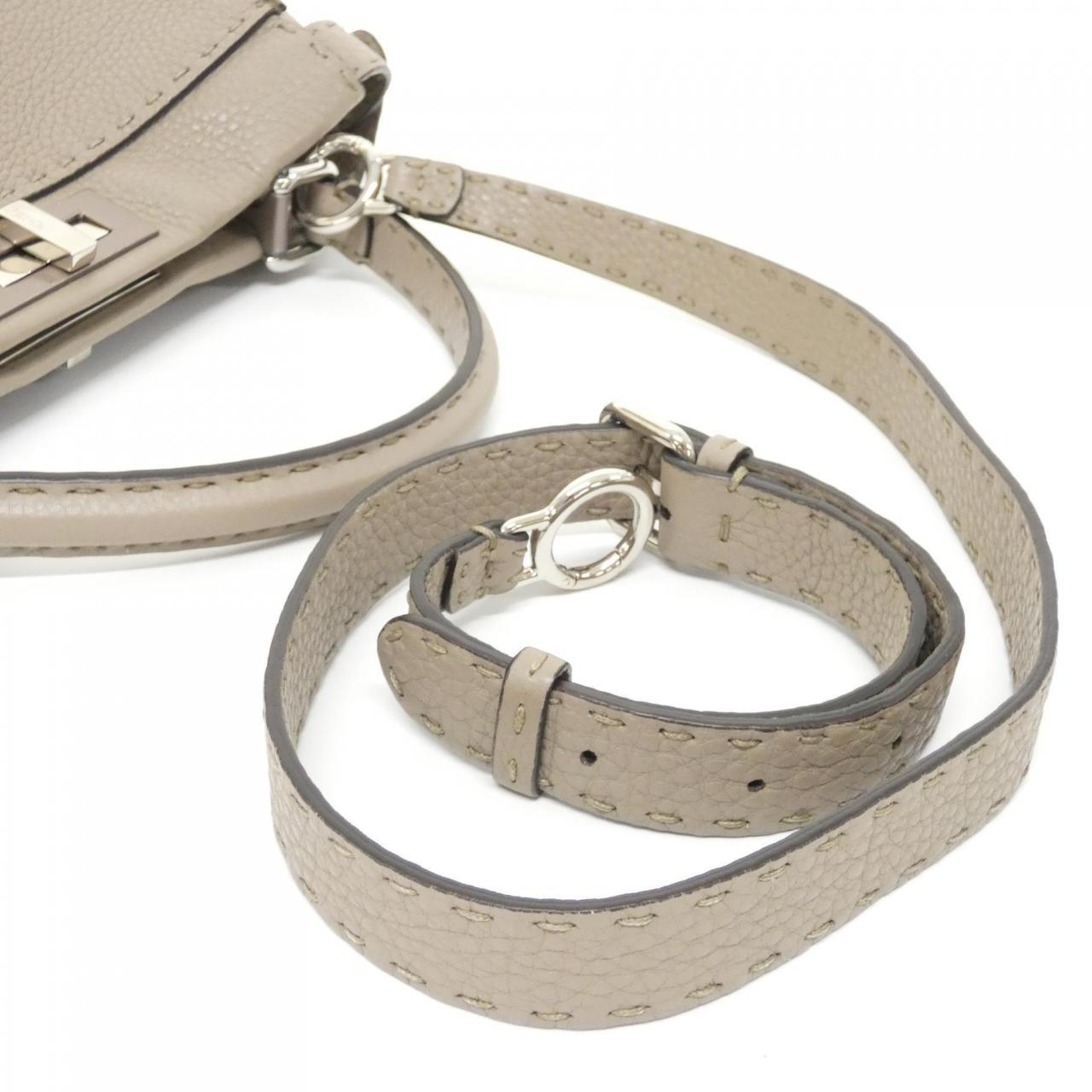 フェンディ SELLERIA カーフ バッグ