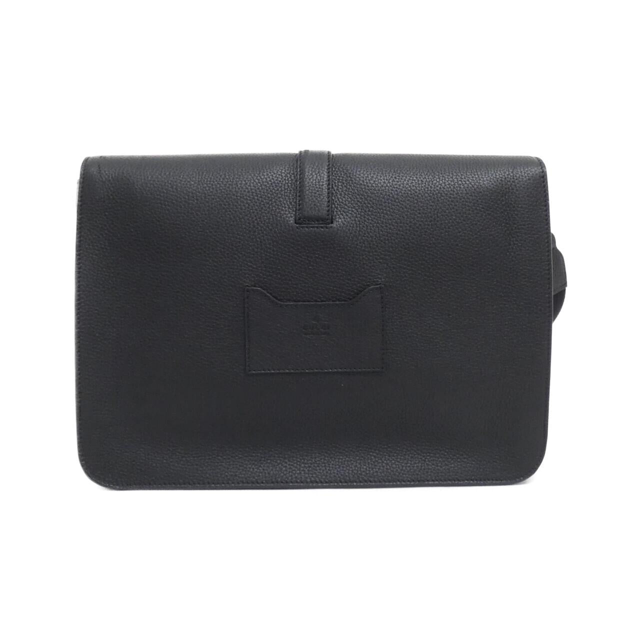 グッチ レザーショルダーバッグ