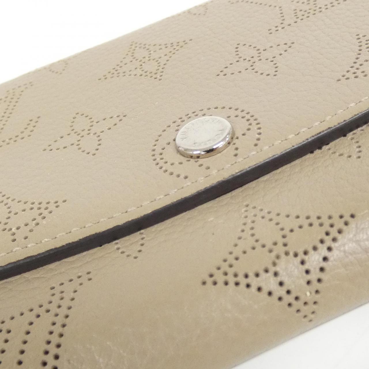 ルイ・ヴィトン マヒナ ロング財布