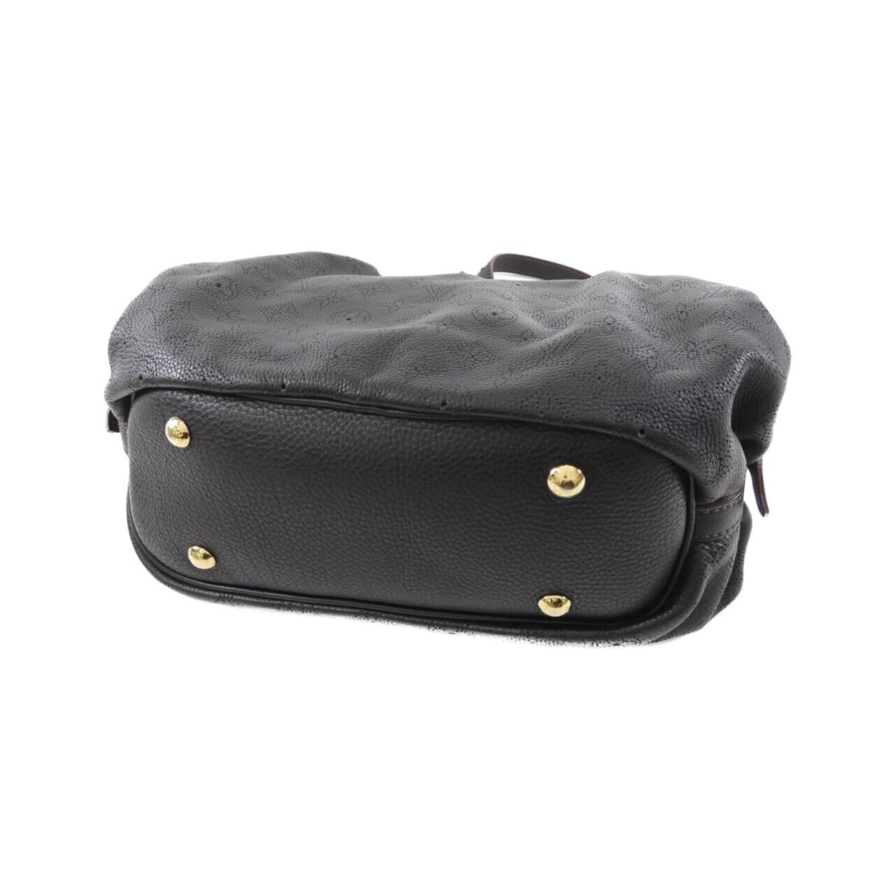 ルイ・ヴィトン マヒナ XS カーフ ショルダー バッグ