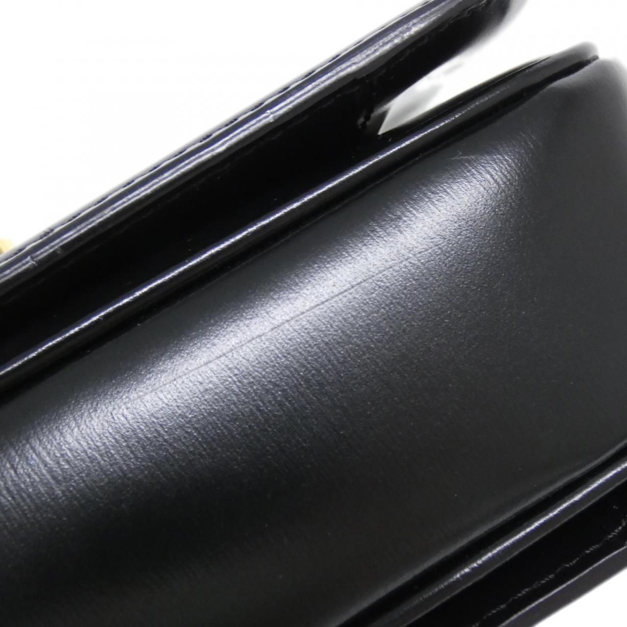 セリーヌ クラシック トリオンフ カーフ ショルダー バッグ