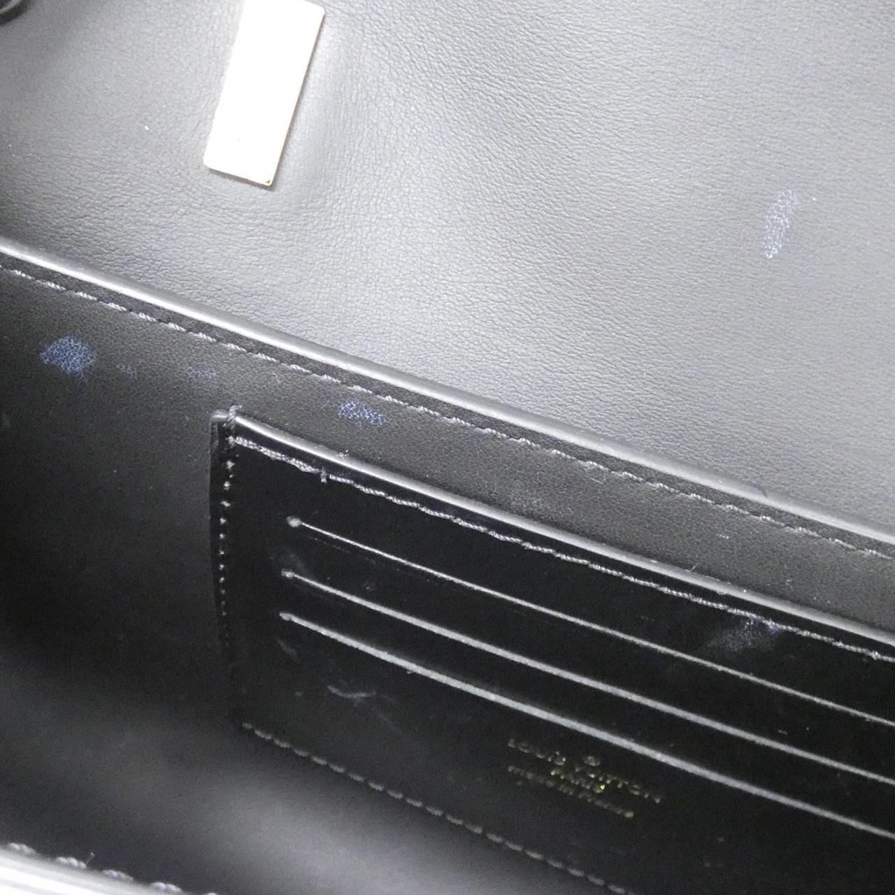 ルイヴィトン ウォレット オン チェーン カプシーヌ カーフ ショルダーバッグ