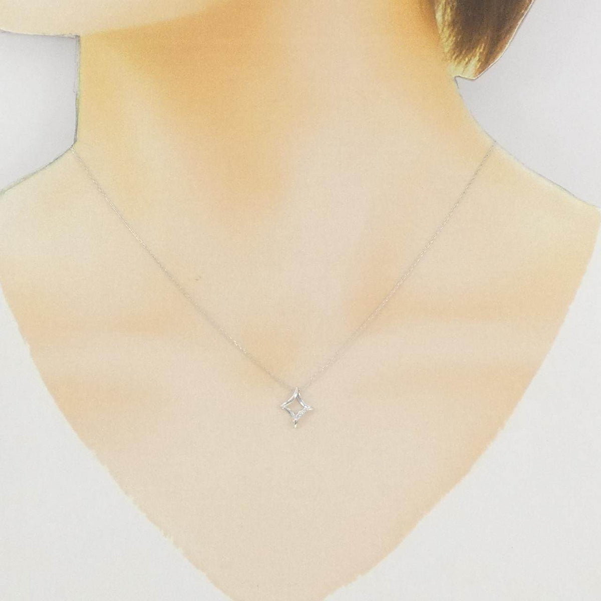 K10ホワイトゴールドダイヤモンドネックレス