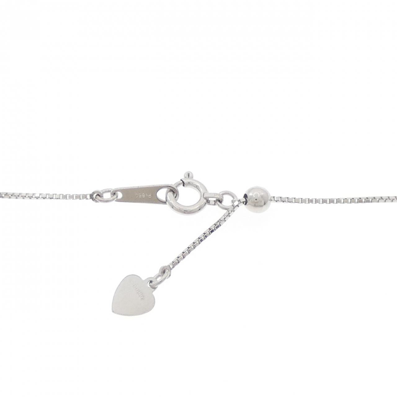 プラチナダイヤモンドネックレス