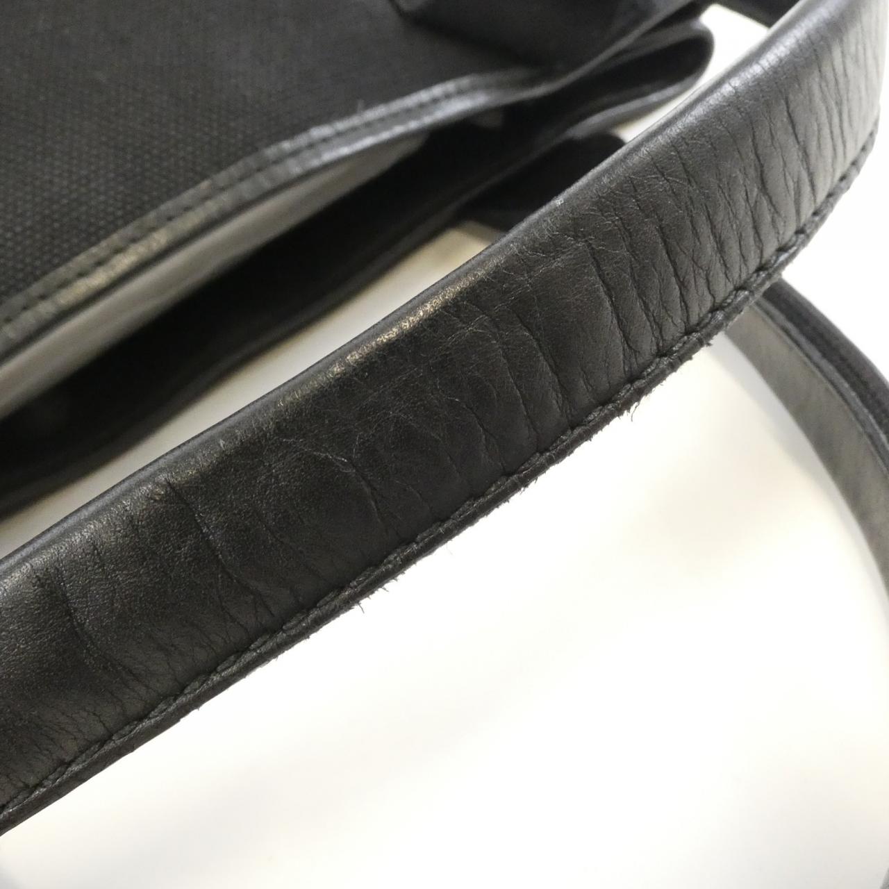 バレンシアガ ネイビーカバス トートバッグ
