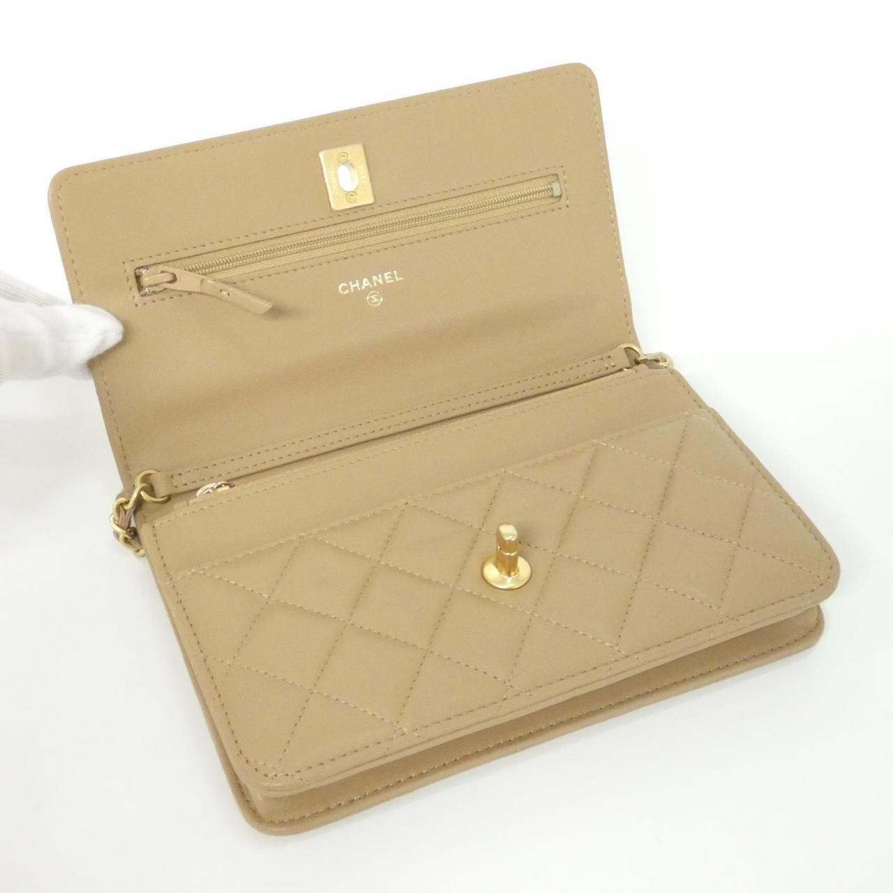 シャネル AP1450 ラムスキン 財布