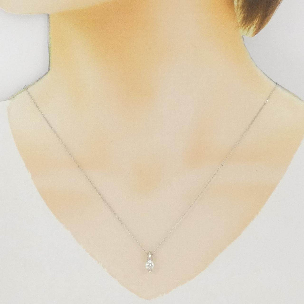 プラチナダイヤモンドネックレス