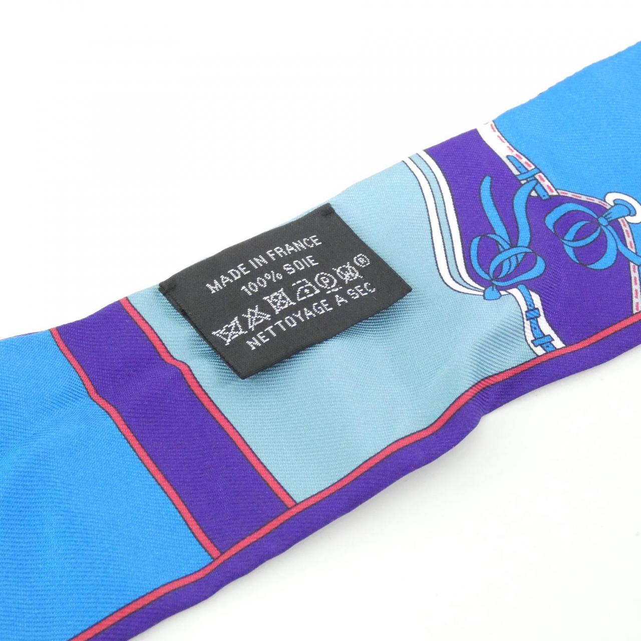 エルメス CAMAILS シルクスカーフ
