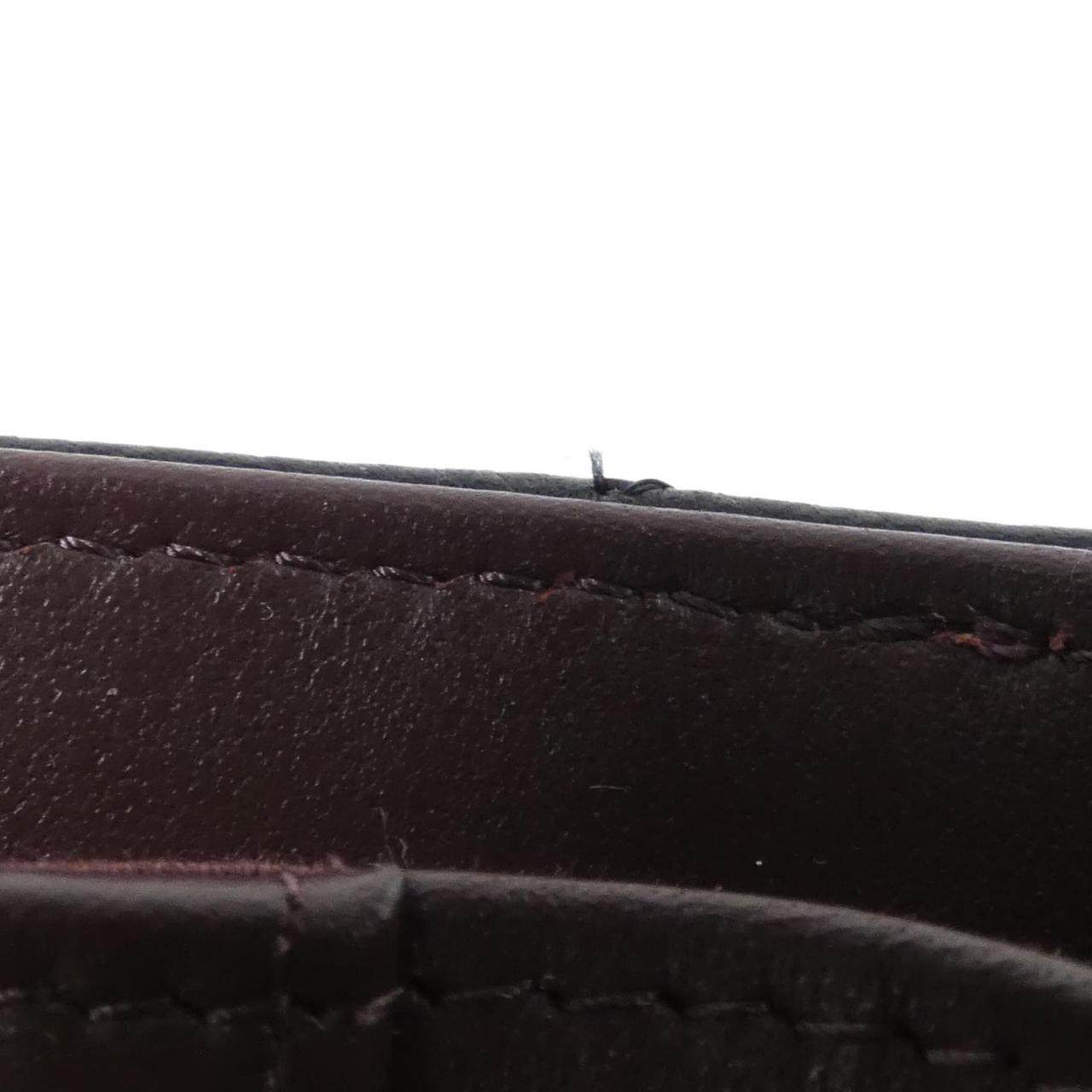 シャネル タイムレスクラシック キャビアスキン 財布