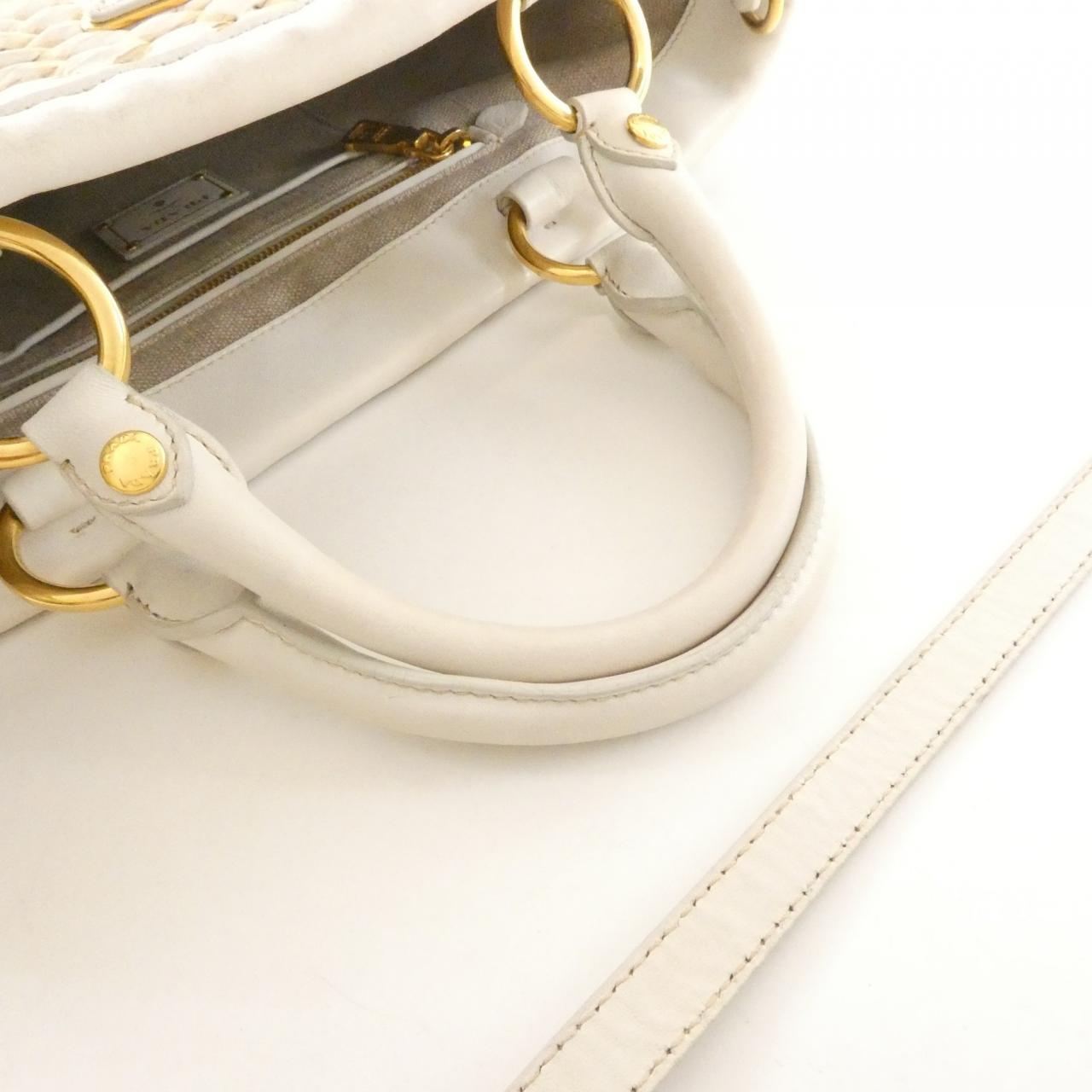 プラダ PAGLIA CUOIO バッグ