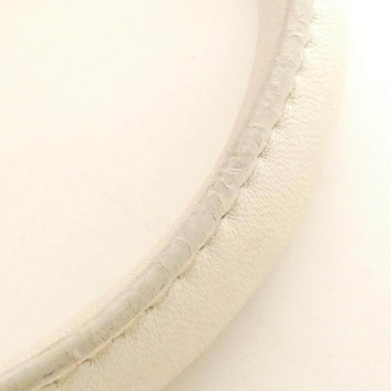 プラダ PAGLIA CUOIO バッグ