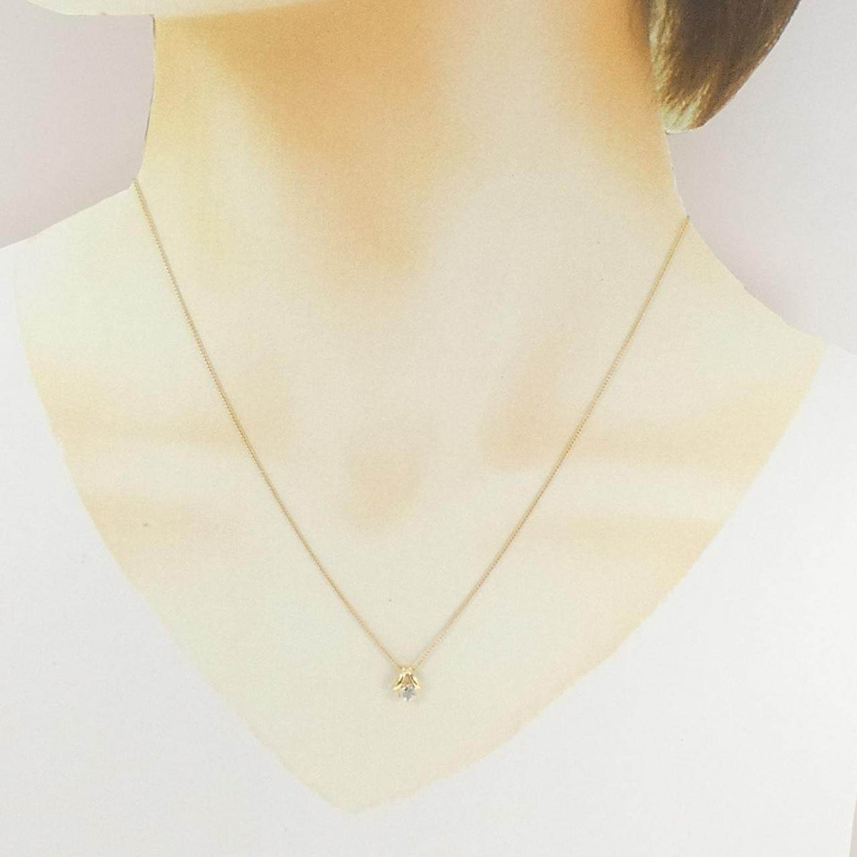 Au750アクアマリンネックレス
