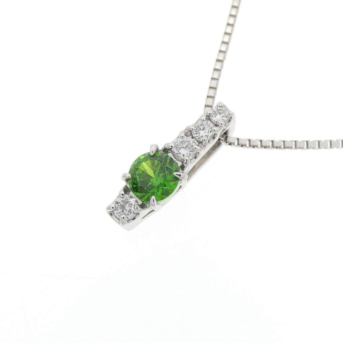 プラチナAu750ホワイトゴールドデマントイドガーネットダイヤモンドネックレス