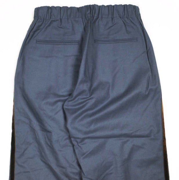 アンun/unbient EASY TROUSERS BOOTS Super140sウールフランネルトラウザーズ