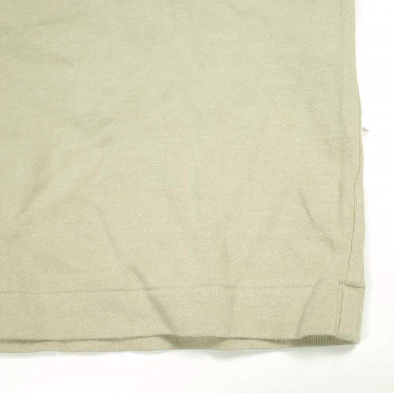 アストラット コットンVネックTシャツ