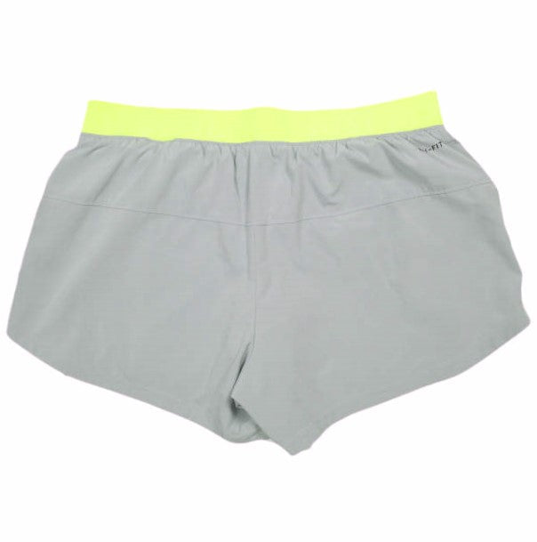 ナイキ Dri-Fit トレーニングショーツ