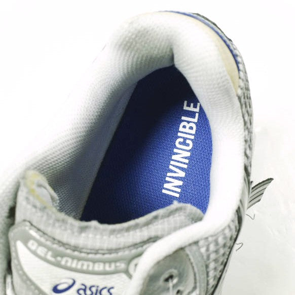 アシックス×INVINCIBLE GEL-NIMBUS 10.1 スニーカー 限定