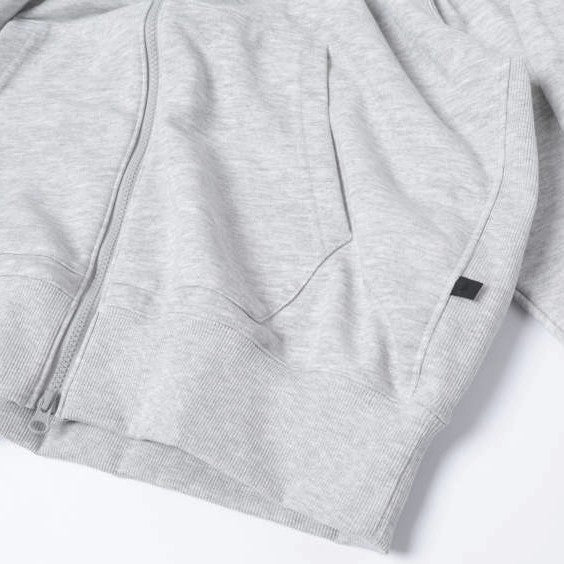 ダイワピア39 TECH SWEAT FREEDOM ZIP PARKA ポリエステルパーカー
