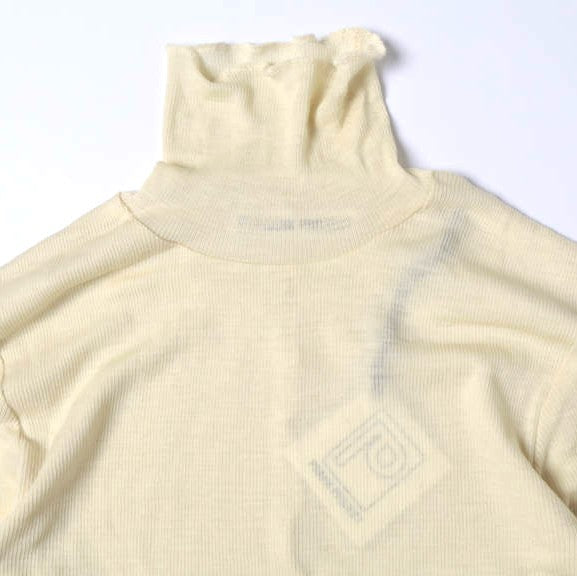 プランクプロジェクト Pure Merino Wool タートルネックトップ