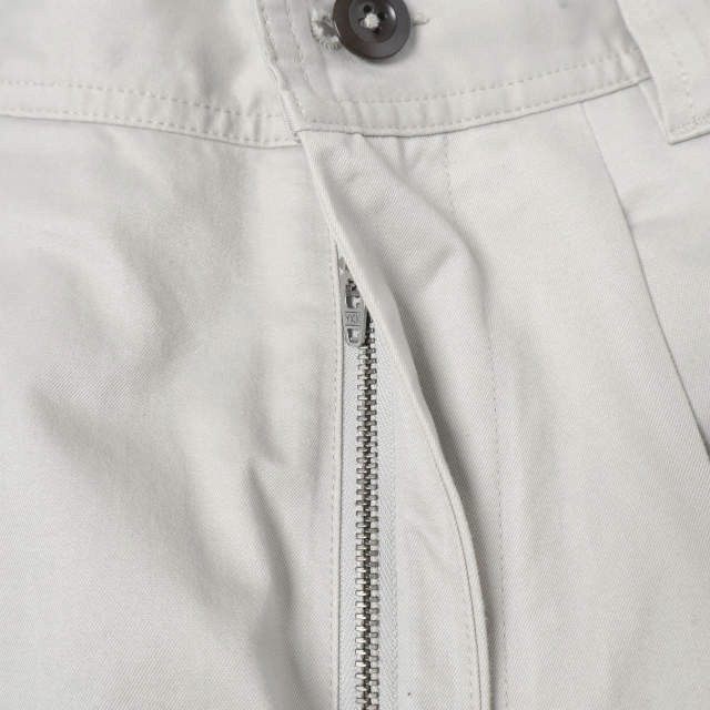 マーガレットハウエルMHL. WASHED COMPACT COTTONテーパードパンツ