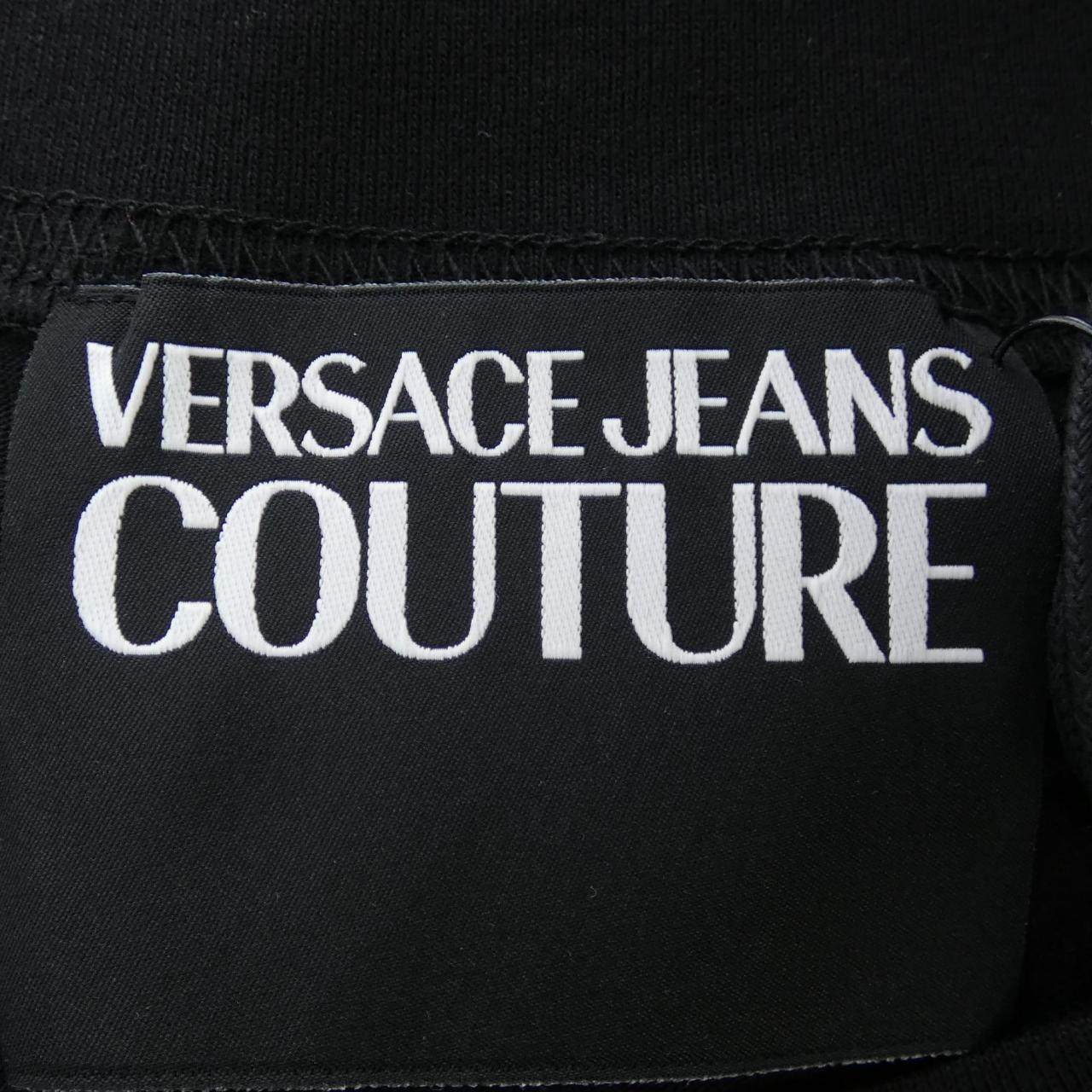 ヴェルサーチェジーンズ Tシャツ