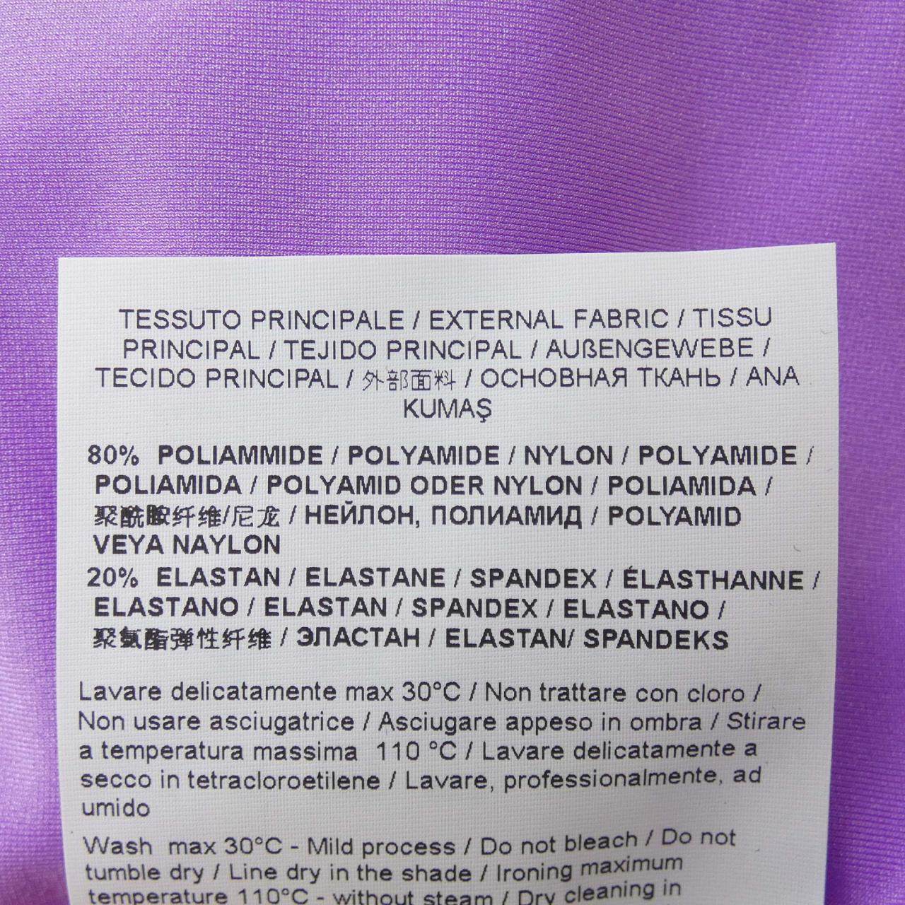 ヴェルサーチェジーンズ Tシャツ