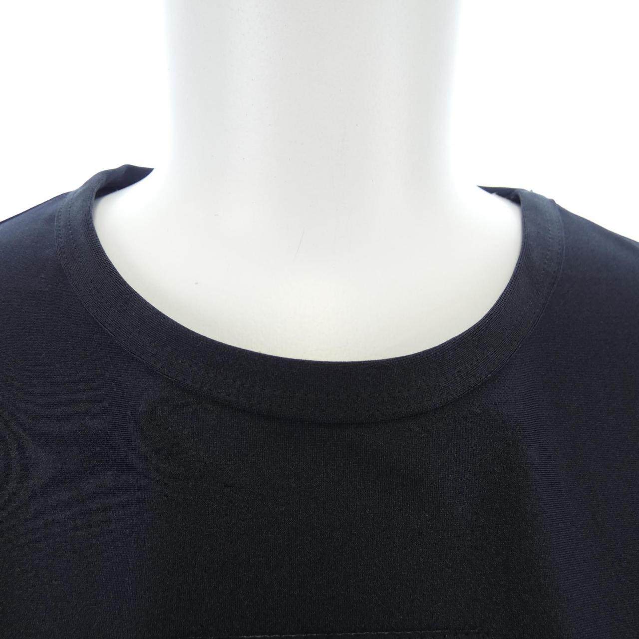 ヴェルサーチェジーンズ Tシャツ