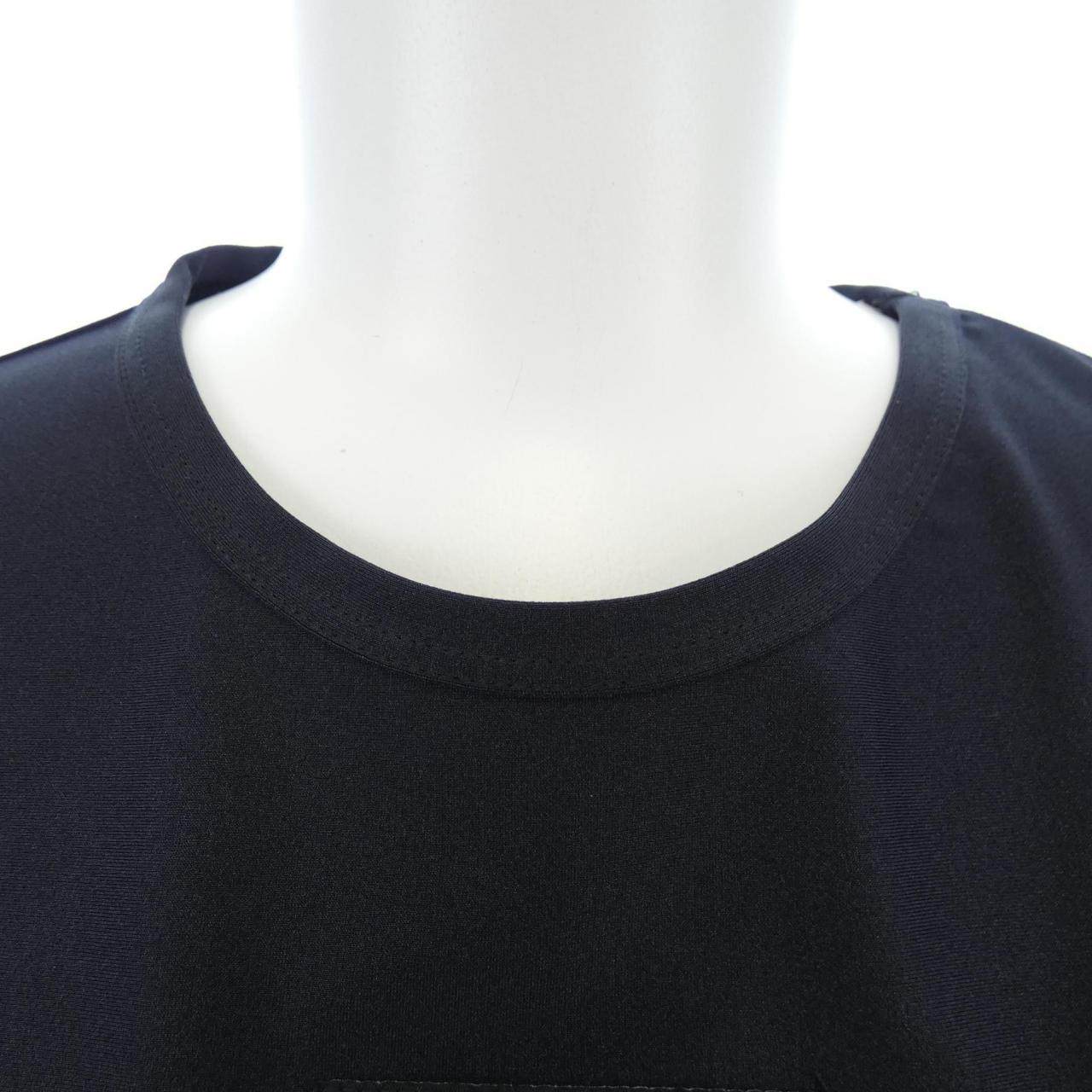 ヴェルサーチェジーンズ Tシャツ