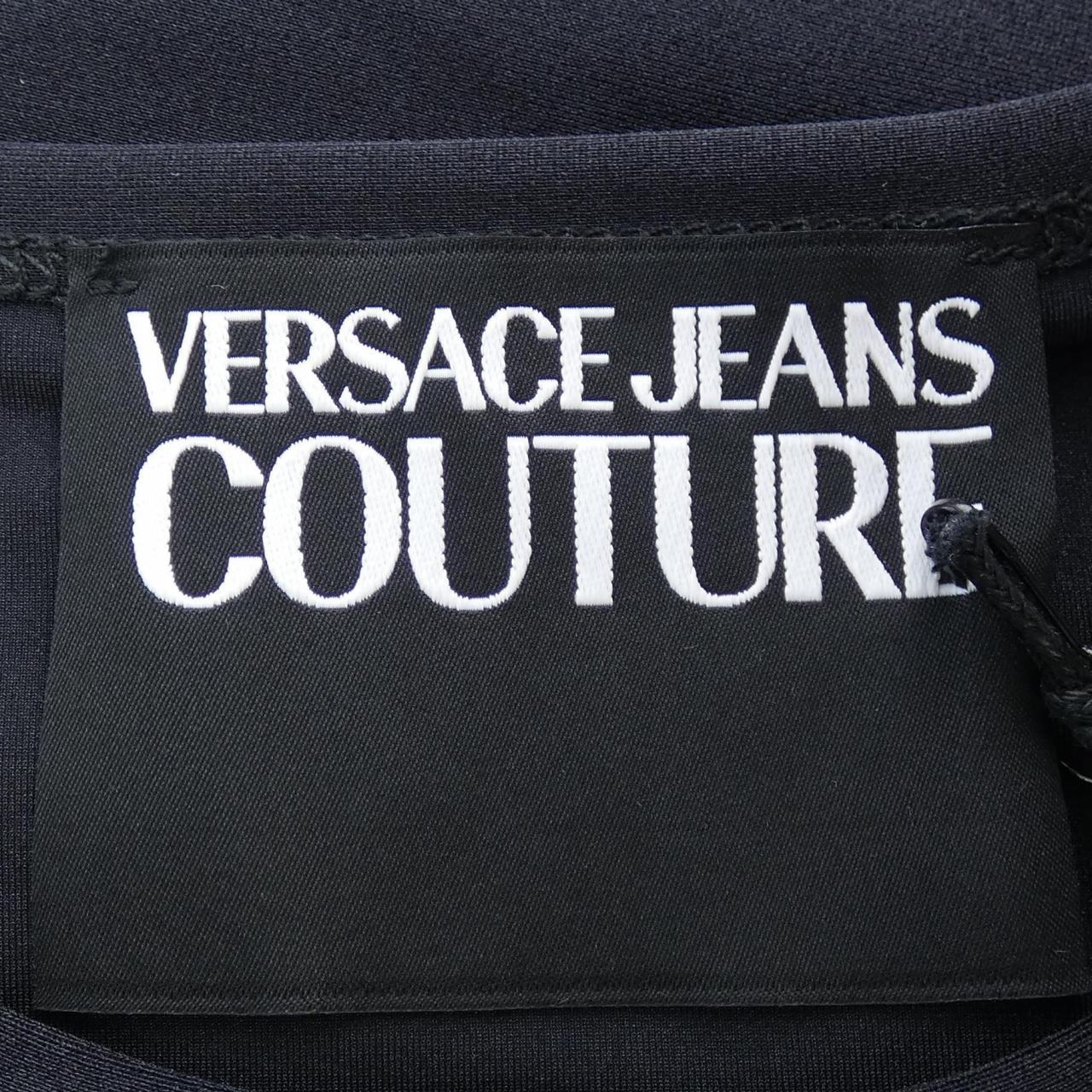 ヴェルサーチェジーンズ Tシャツ