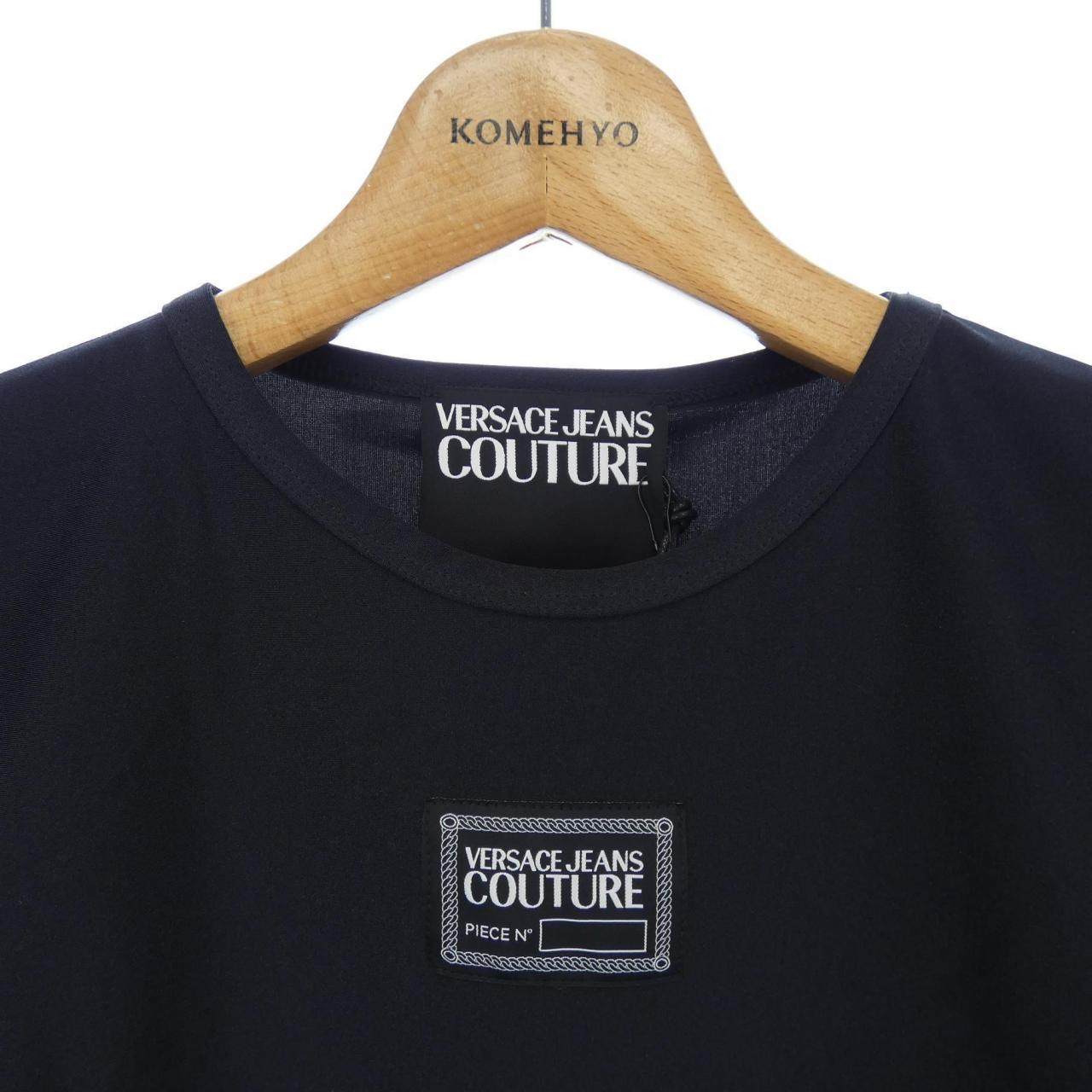 ヴェルサーチェジーンズ Tシャツ