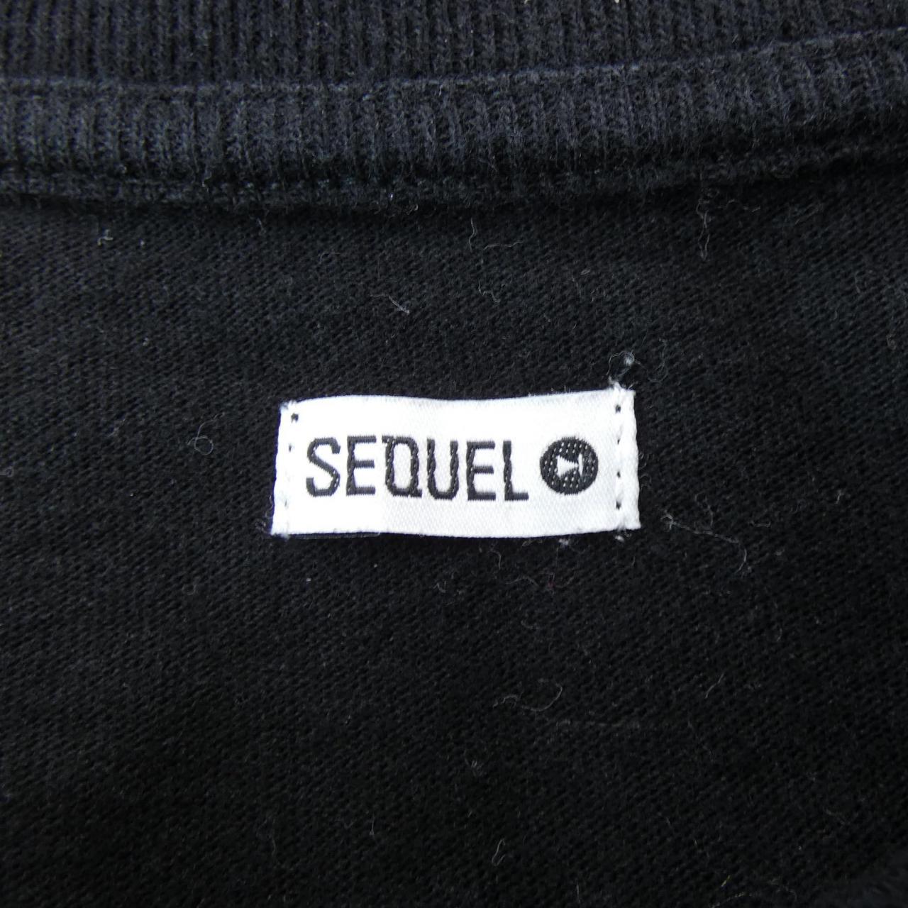 シークエル コットンTシャツ