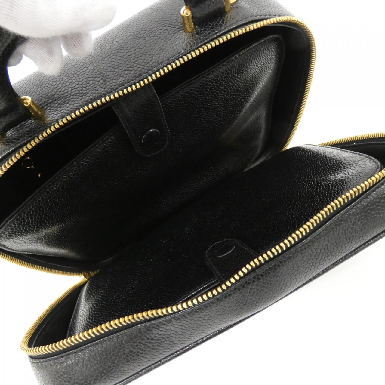 シャネル キャビアスキン バッグ