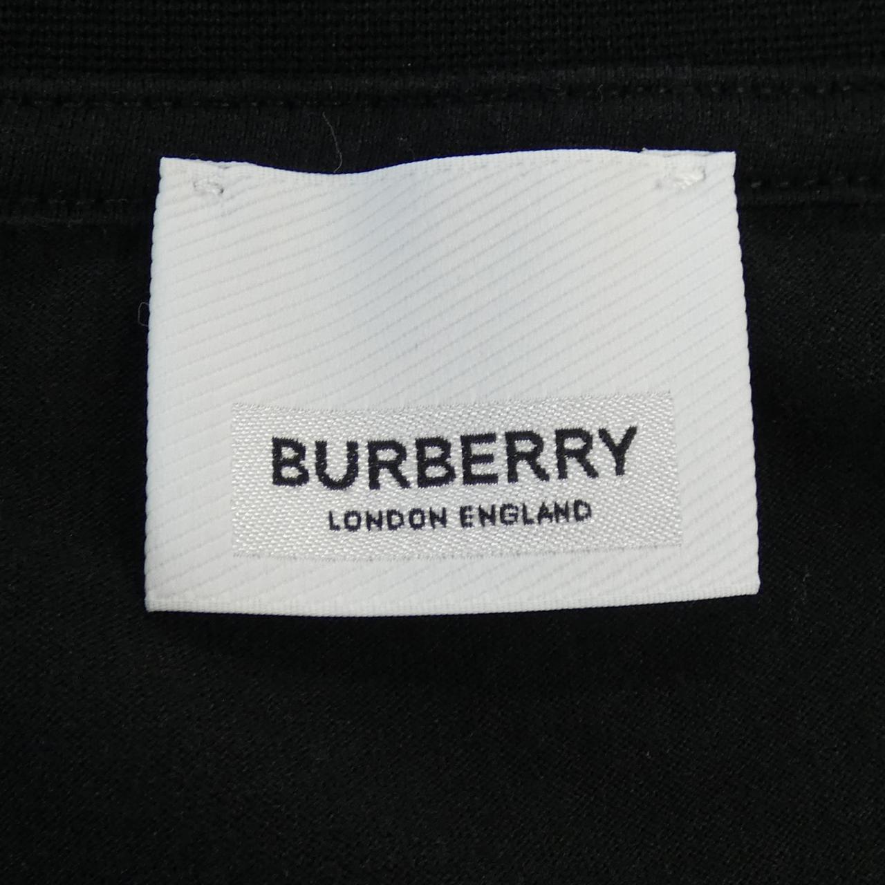 バーバリーTシャツ