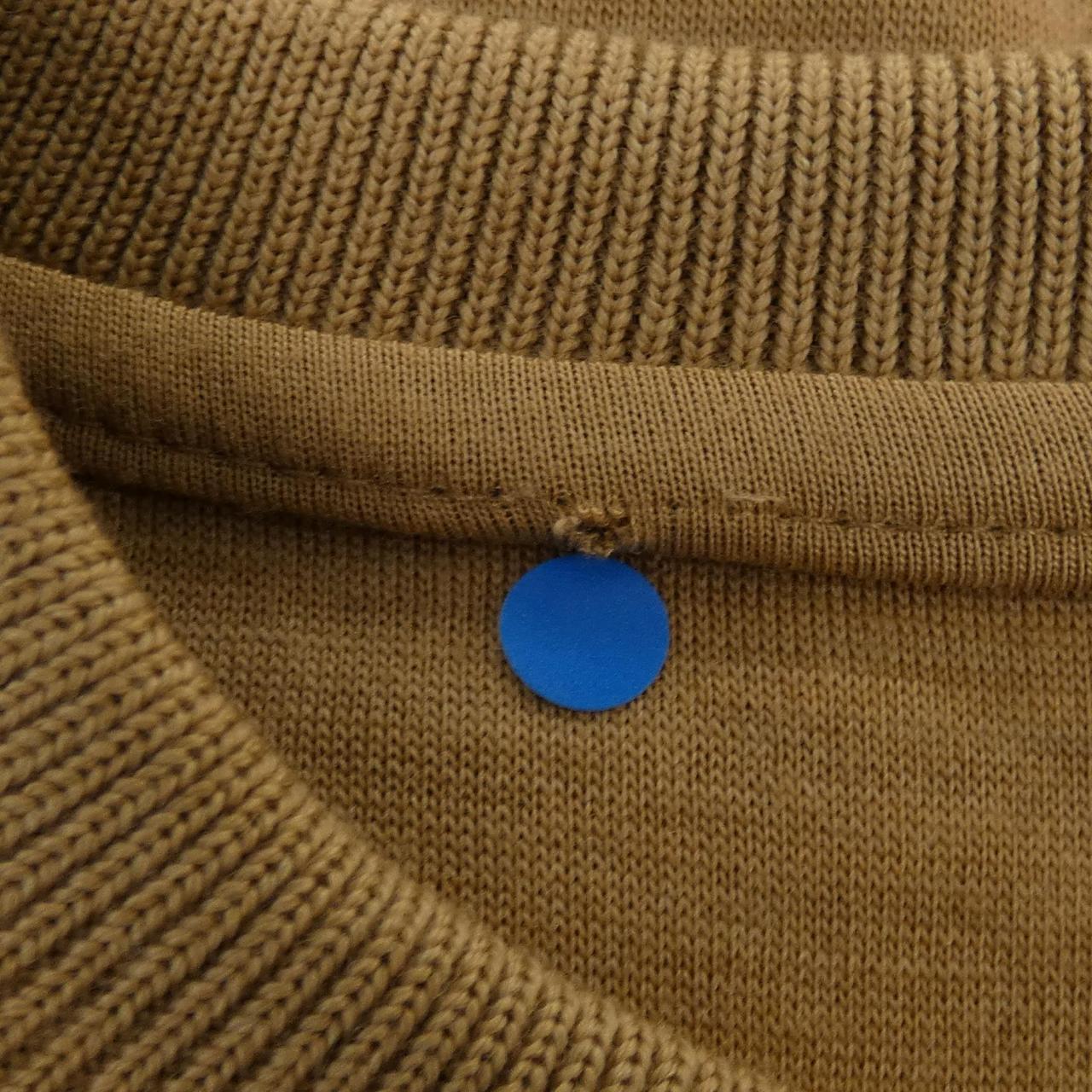 ジバンシィ トップ