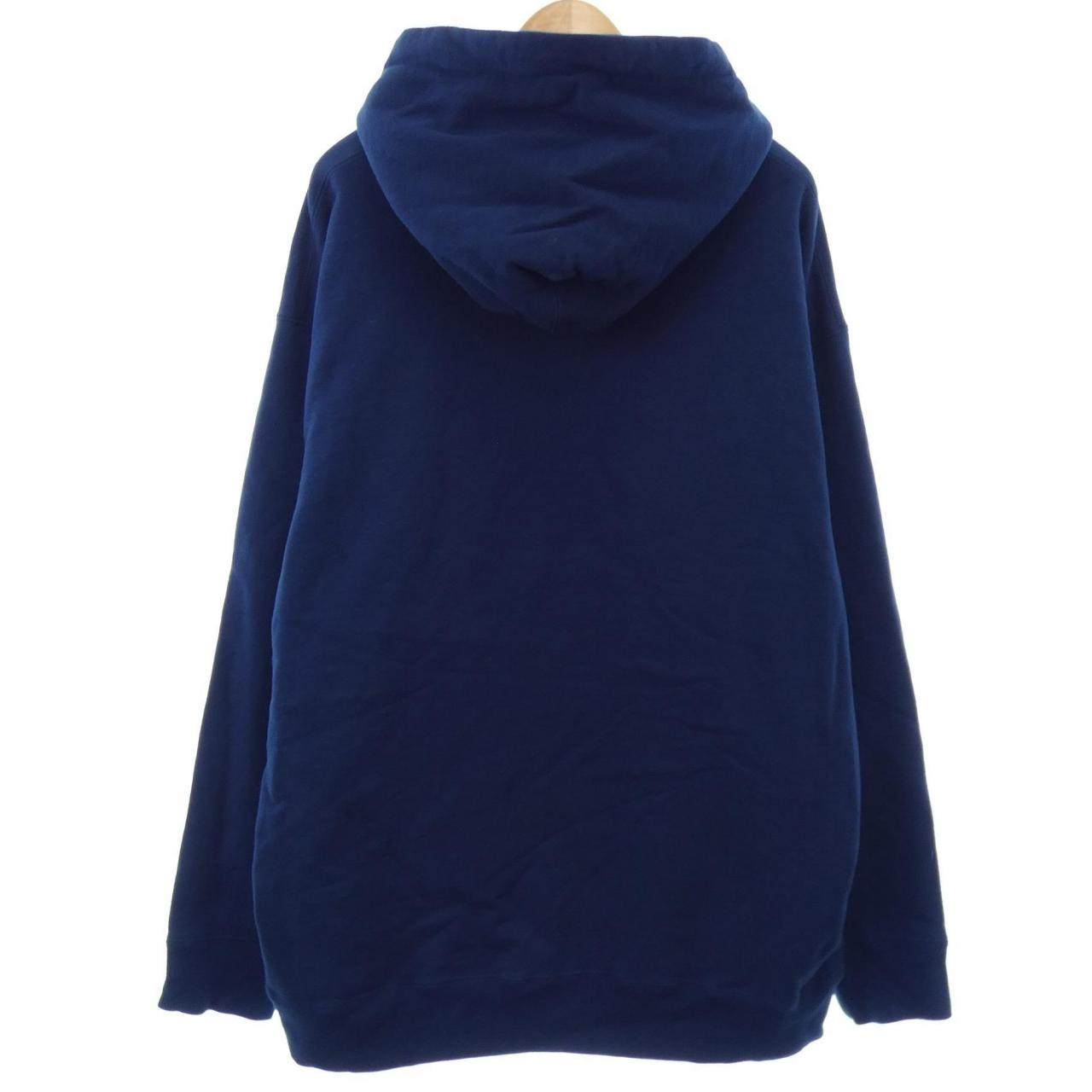 ゴッドセレクショントリプルエックス パーカー