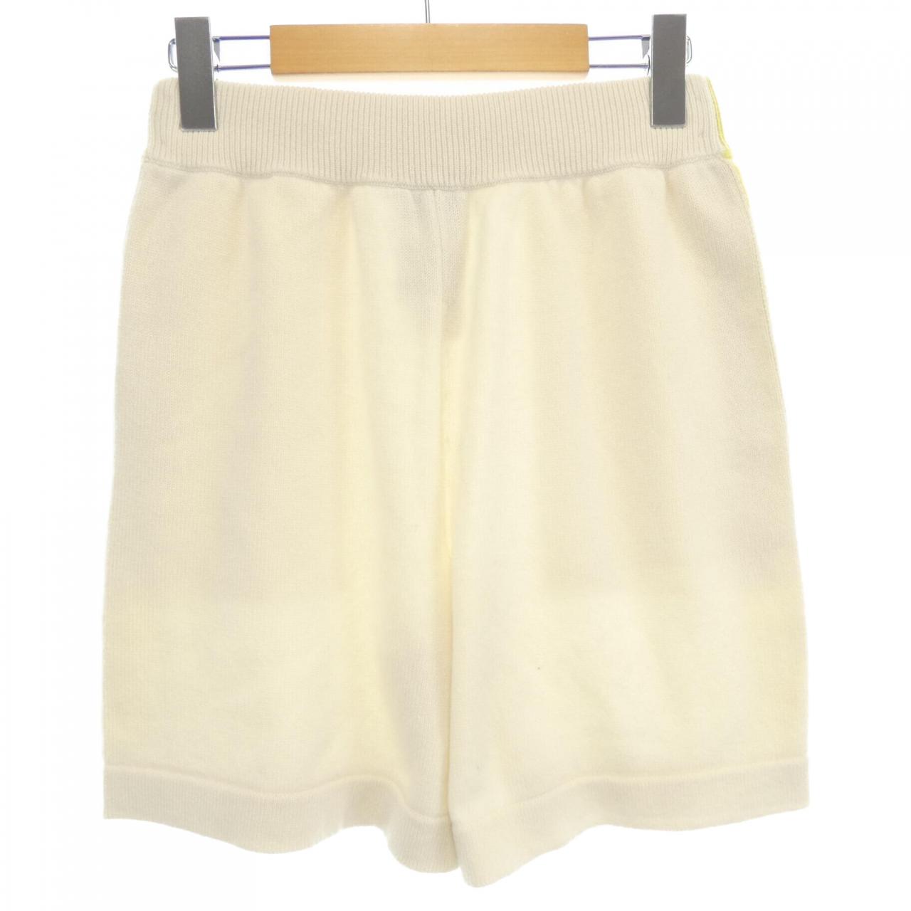 シャネル P78333K11387 カシミヤショートパンツ